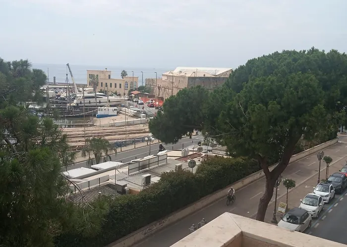 Apartament La Casa Del Poeta Fronte Mare San Remo